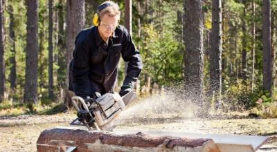 Sawing logs with a chainsaw - effective and safe!