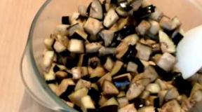 Баклажаны жареные с грибами